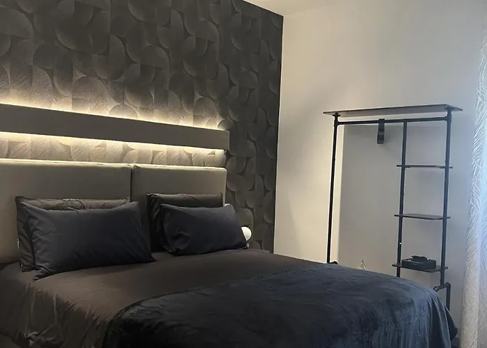 بيت ضيافة Domus Europa *