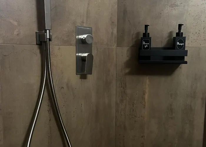 Domus Europa بيت ضيافة